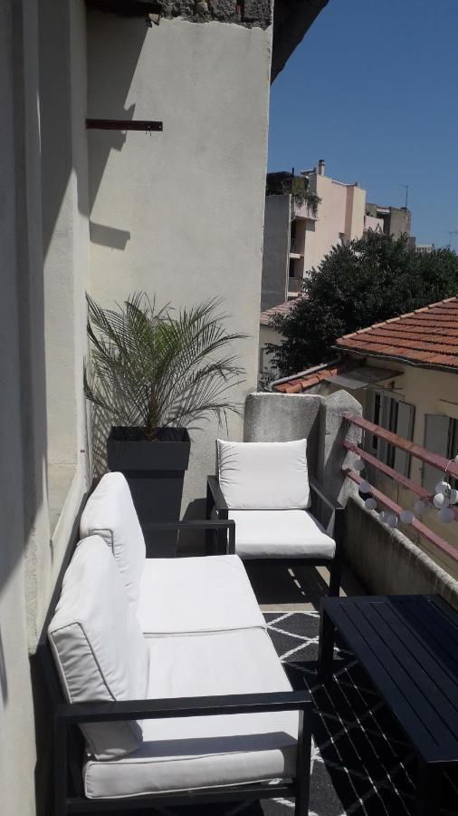 Appartement Centre-Ville Avec Terrasse Montpellier Exterior foto